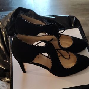 Nine West Black Scalloped Heels